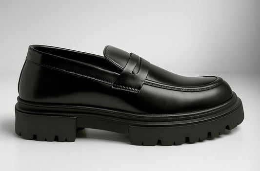 Voolio Monarch Loafer – Premium Black Leather Edition