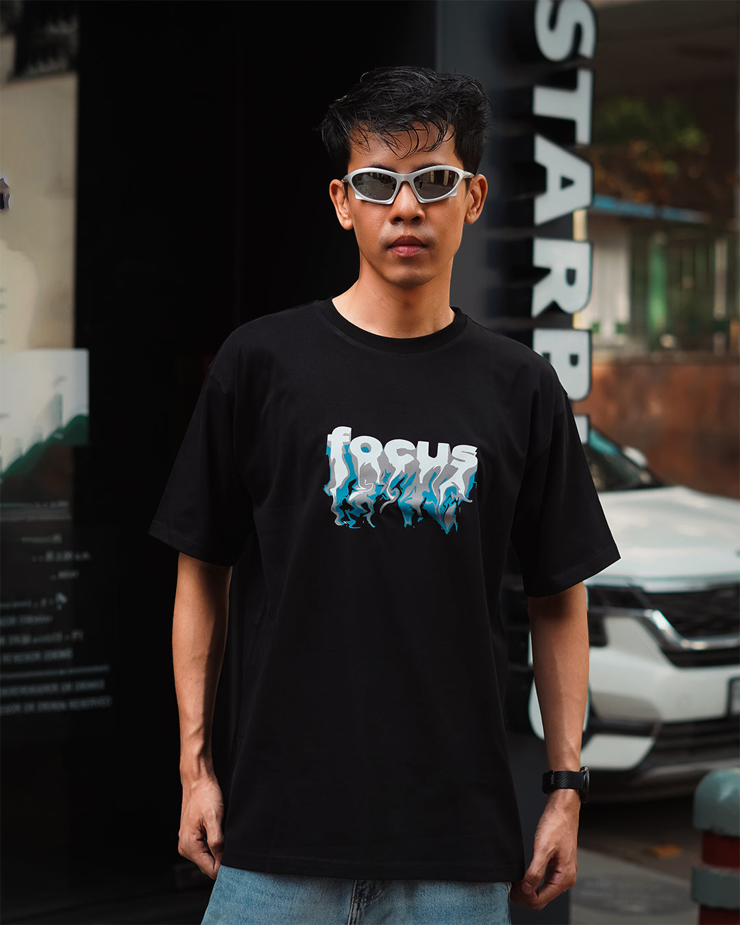 FOCUS-OVERSIZED-TSHIRT-BLACK